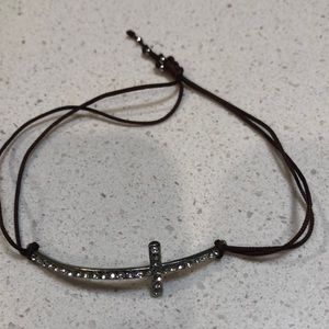 Super cute women’s adjustable cross bracelet